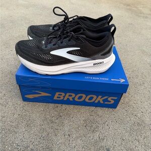 Brooks Glycerin 23